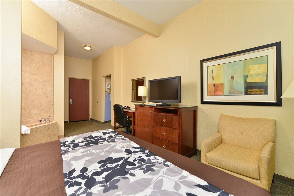 Sleep Inn & Suites Near Joint Base Andrews-Washington Area Morningside Exteriör bild