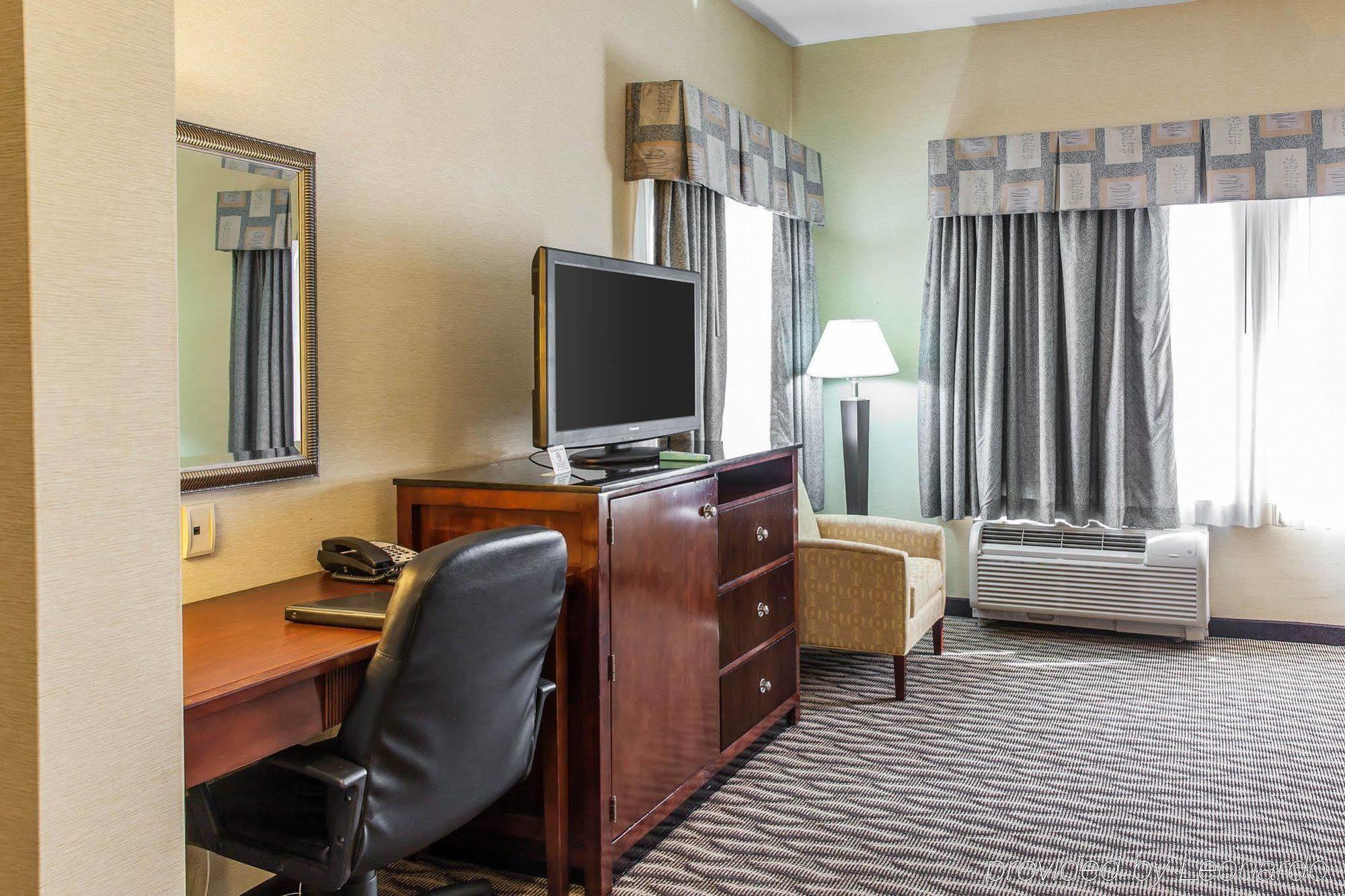 Sleep Inn & Suites Near Joint Base Andrews-Washington Area Morningside Exteriör bild